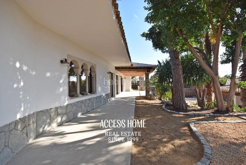 Foto 59694d0e-25e7-45ed-8138-2dd827feb9de. Chalet con riscaldamento parcheggio piscina in Vilassar de Dalt