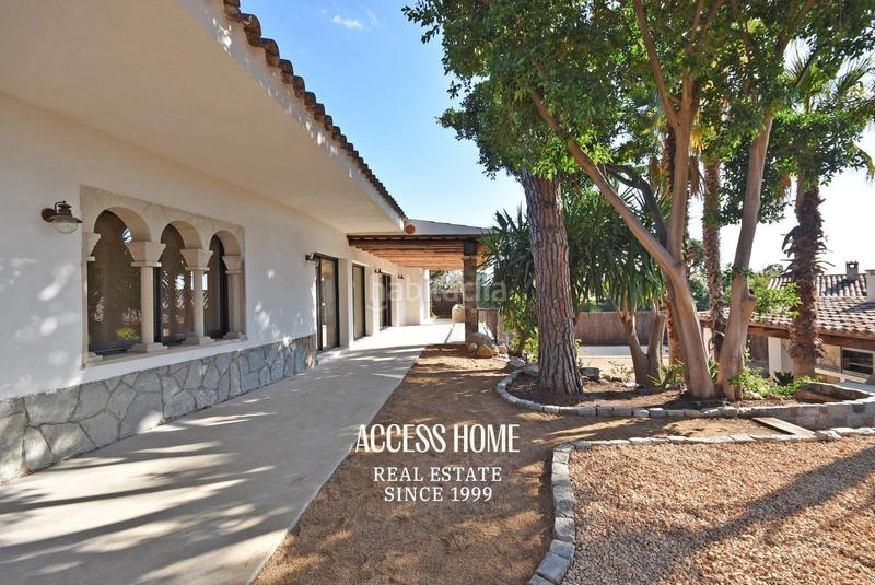 Foto c2b286f1-c7e1-45da-8469-6a65fcbf49e1. Chalet con riscaldamento parcheggio piscina in Vilassar de Dalt