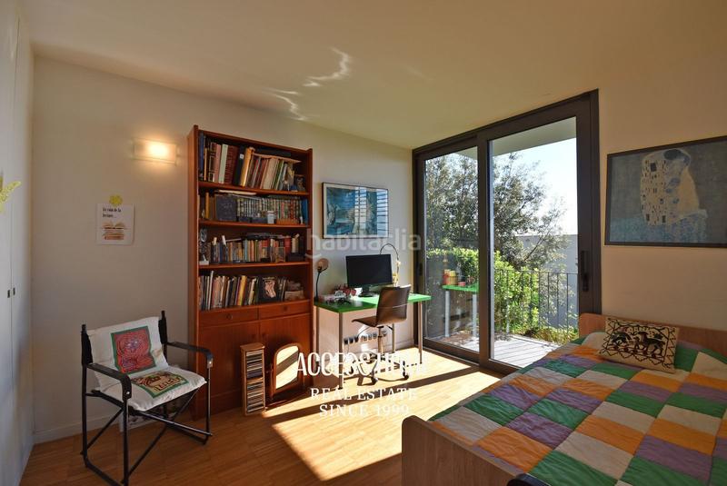 Foto 5c42a060-c6c3-4009-bef5-74b1894e3ce6. Chalet con riscaldamento parcheggio piscina in Teià