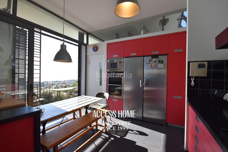 Foto d739e92e-8cc1-40aa-b906-922487626f57. Chalet con riscaldamento parcheggio piscina in Teià