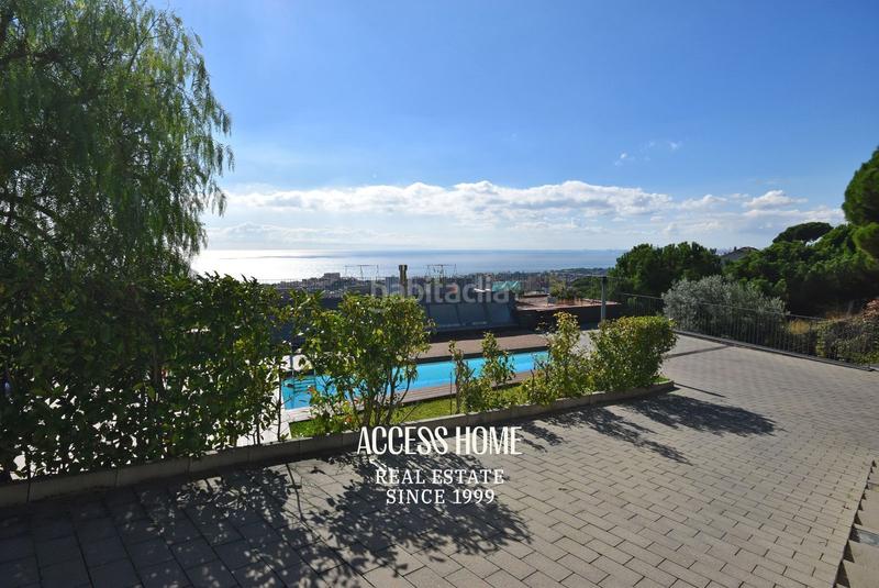 Foto f7b90427-0b33-479e-a173-c6853aab7526. Chalet con riscaldamento parcheggio piscina in Teià