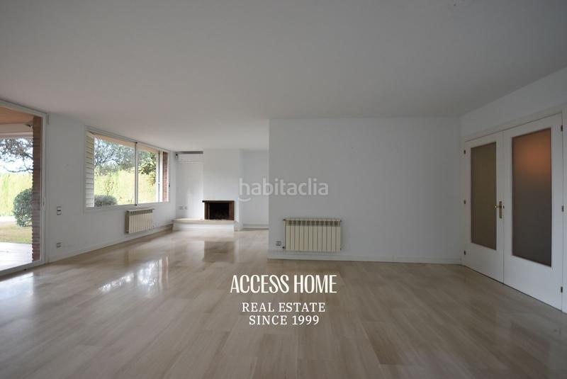 Foto b9634efc-f515-4545-b9e2-1753f3d07acb. Lloguer xalet amb calefacció aparcament piscina a Sant Vicenç de Montalt