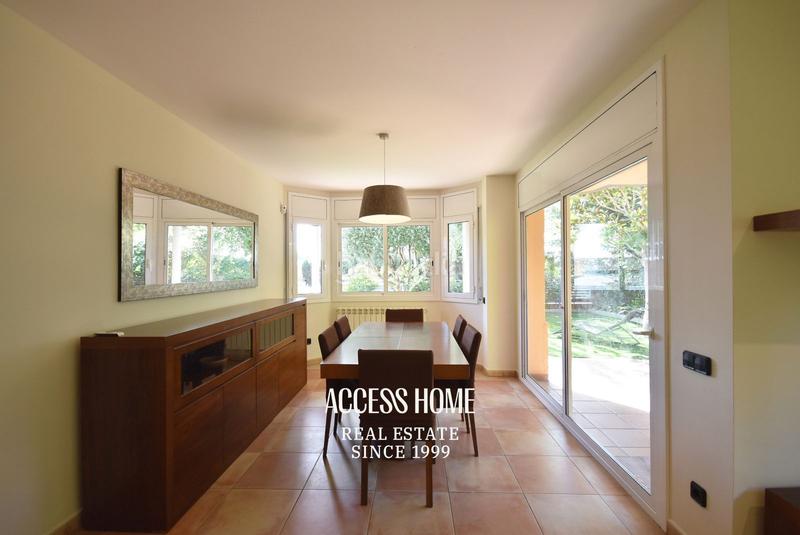 Foto e6908dc2-2b59-4749-b569-80b7dcead30b. Chalet casa unifamiliar en venta en el centro de el masnou en Masnou (El)