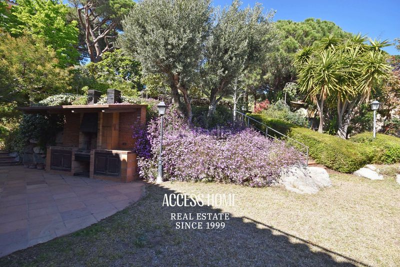 Foto 0665b2cf-0971-44a2-a7de-a377bab671c1. Chalet exclusiva villa , costa del maresme en venta en Premià de Dalt