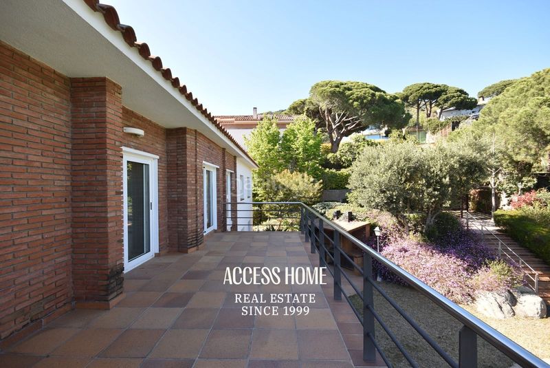 Foto 4fb35199-2ca3-401f-9f35-410fcdc130a2. Chalet exclusiva villa , costa del maresme en venta en Premià de Dalt