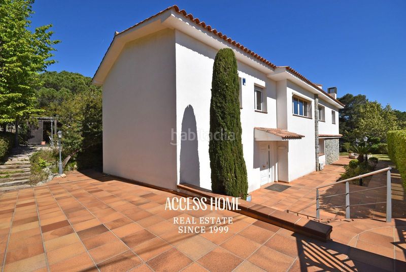 Foto 5305b406-4ae4-4677-a5c5-a6c1e8d7becb. Chalet exclusiva villa , costa del maresme en venta en Premià de Dalt