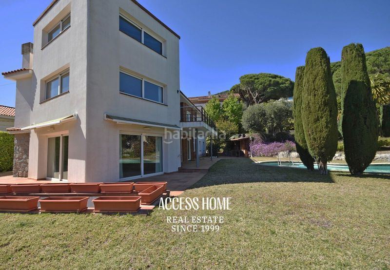 Foto 9cf0a484-08af-4558-b51a-9d934eef9f7f. Chalet exclusiva villa , costa del maresme en venta en Premià de Dalt
