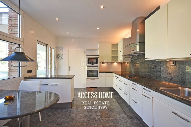 Foto abd3627b-395b-4be3-84e6-dfbc794f8243. Chalet exclusiva villa , costa del maresme en venta en Premià de Dalt