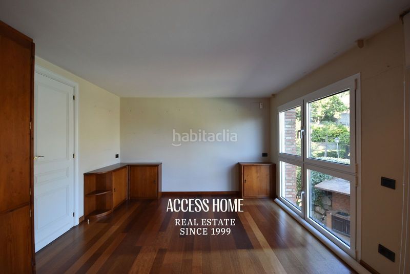 Foto b4f7253d-4b6b-4d20-8f84-1fd3d3a722f5. Chalet exclusiva villa , costa del maresme en venta en Premià de Dalt
