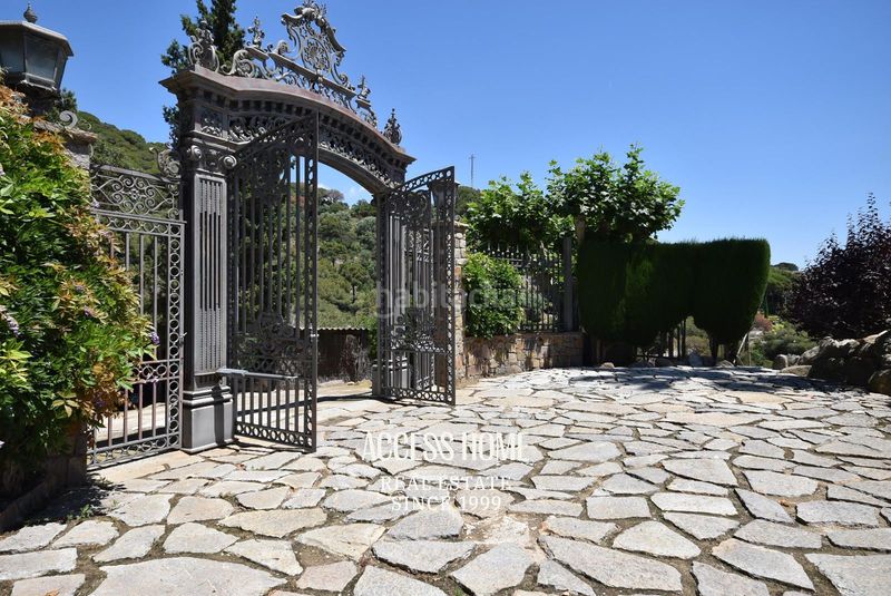 Foto 3287a582-a24f-4cf4-8cb4-a93b227dfb42. Xalet amb calefacció aparcament piscina a Cabrera de Mar