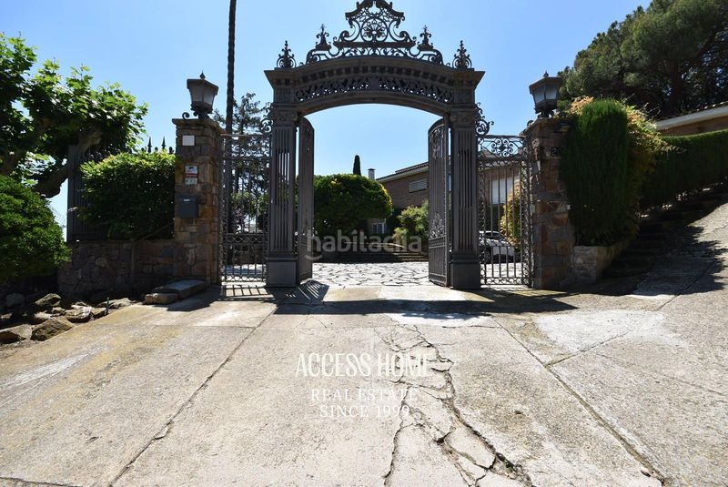 Foto 3a502f66-590f-4cc1-bae6-bb455684dad2. Xalet amb calefacció aparcament piscina a Cabrera de Mar