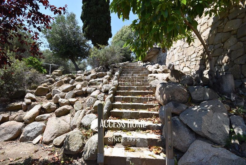 Foto 7d023cc7-495d-4cc6-85a7-2e37fe7fcb6a. Xalet amb calefacció aparcament piscina a Cabrera de Mar