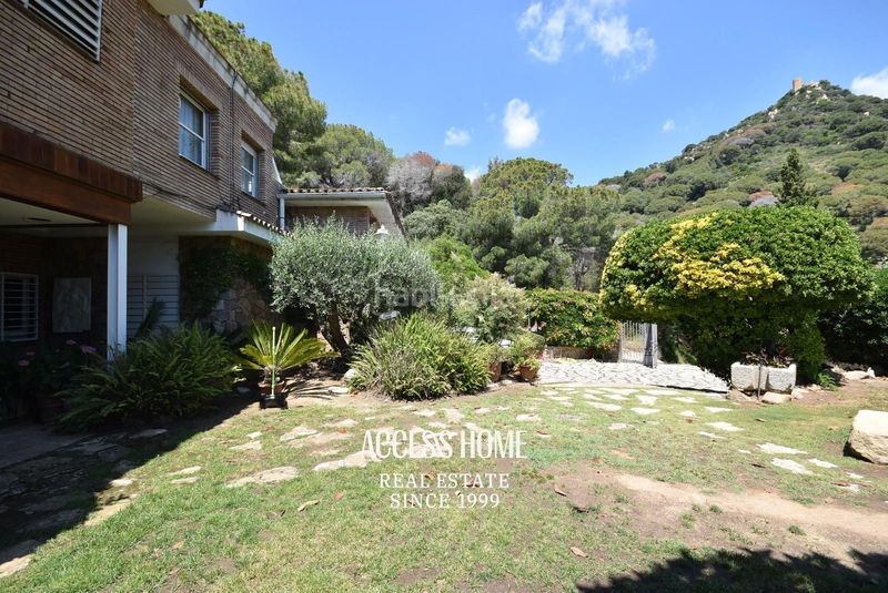 Foto c9876659-35b7-4c1d-8073-1b7be916cba3. Xalet amb calefacció aparcament piscina a Cabrera de Mar