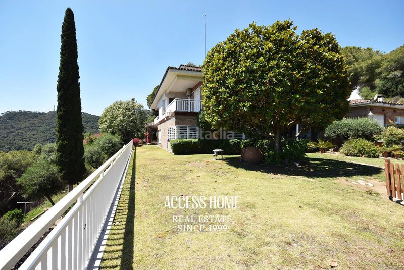 Foto da2f783b-f3ec-458b-a49b-b92f7c6f8100. Xalet amb calefacció aparcament piscina a Cabrera de Mar