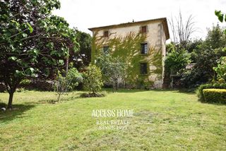 Xalet a Centre. Casa a la venta en el centro de sant andreu de llavaneres