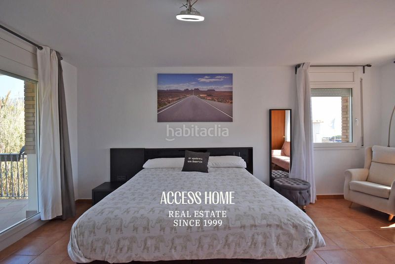 Foto 0bef8ce9-006a-4e9b-aec8-f0a792654508. Casa amb calefacció aparcament a Canet de Mar