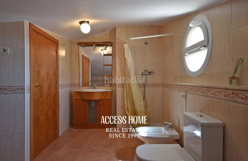 Foto 49597477-f58d-4e3a-92be-21d36fa8b029. Casa amb calefacció aparcament a Canet de Mar