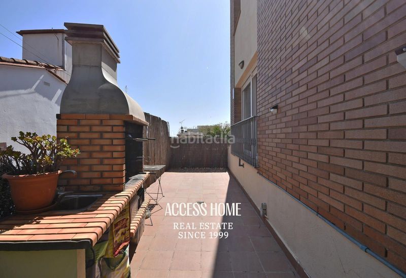 Foto bec17a43-74cd-41a1-970d-fd49c20998b2. Casa amb calefacció aparcament a Canet de Mar