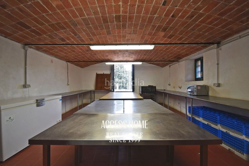 Foto 548a10c1-480d-4b63-b8fb-ca242994d9e5. Masia amb calefacció a Nucli Urbà Argentona