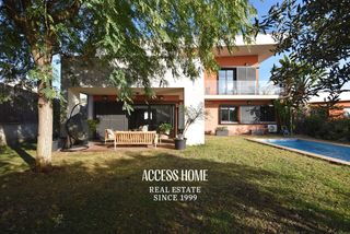Haus in Vallveric. Exclusiva casa en venta en residencial en vallveric, mataró