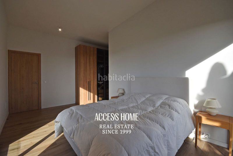Foto cc4f1f2a-9247-408d-97f0-9ff92c9be38f. Casa amb calefacció aparcament piscina a Vallveric Mataró