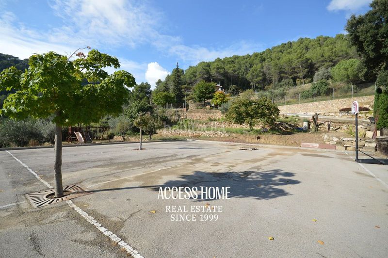 Foto fbcf4982-7b2b-4e53-911c-04f98aa37125. Xalet amb calefacció aparcament piscina a Sant Feliu de Codines