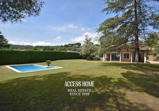 Xalet a Santa Maria Bal�s - Can Riera - Can Jordi. Casa en venta  en una sola planta en parcela de 1.812m2 en sant