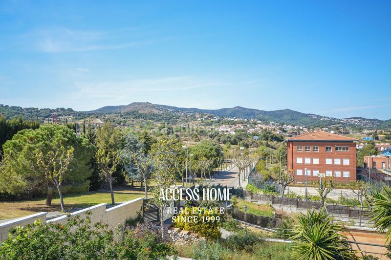 Foto 1b674d95-4431-473a-a0d1-abd9eceb3148. Finca rústica a Alella