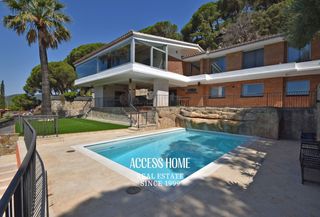 Xalet a Cabrils. Exclusiva villa en cabrils con vistas panor�micas al mar