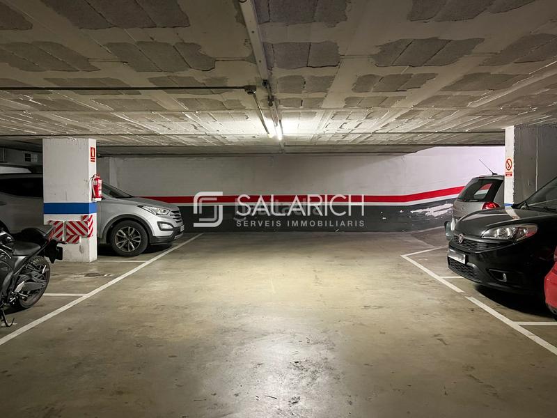 Foto 5a4c2bb7-50d3-4dcd-bf0f-cd432aaaefba. Rent motorcycle parking in St. Pere - Sta. Caterina - El Born Barcelona