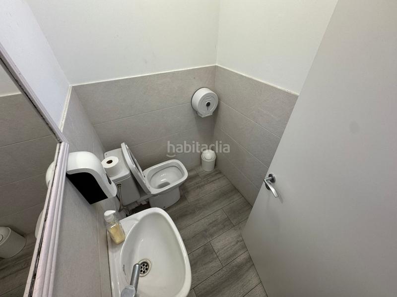 Foto 13a6ee66-79b8-4d38-a308-d6eccde0ddef. Traspaso local comercial en El Gornal Hospitalet de Llobregat (L´)