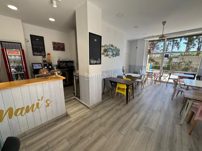 Foto a45f9450-259c-48cb-97ba-c317fbccf756. Traspaso local comercial en El Gornal Hospitalet de Llobregat (L´)