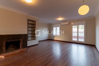 Affitto Appartamento  Balmes