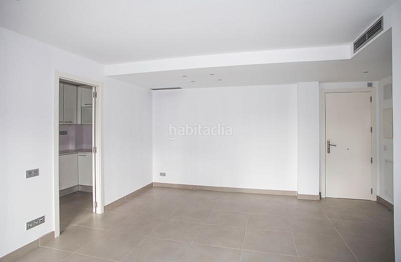 Foto 3a44a9fe-5930-490c-8a94-8e4bd9de9c18. Affitto appartamento con parcheggio piscina in Provençals del Poblenou Barcelona