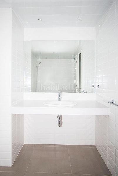 Foto 8c225b99-8b98-404c-9ad1-ffb1eeb1d177. Affitto appartamento con parcheggio piscina in Provençals del Poblenou Barcelona