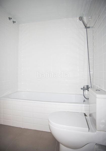 Foto dcae9903-8b17-40d6-9536-c83307d097c1. Affitto appartamento con parcheggio piscina in Provençals del Poblenou Barcelona