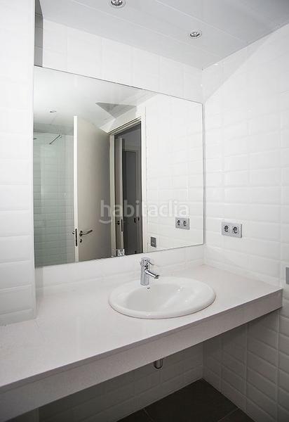 Foto 6a6272f9-f6cb-4a49-82bf-7bac42a19e5f. Miete etagenwohnung mit parking pool in Provençals del Poblenou Barcelona