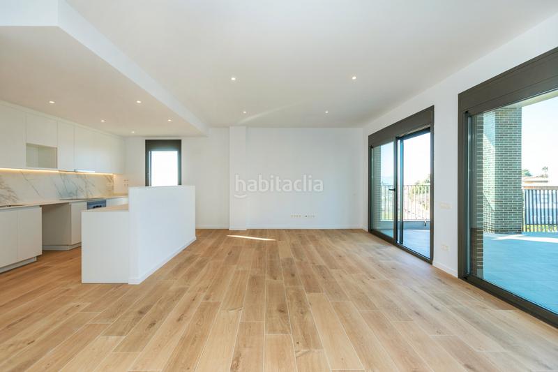 Foto 986f1e09-3d34-430b-b551-2f753c4eea1c. Affitto appartamento in carrer de joan de la cierva 50 in Esplugues de Llobregat