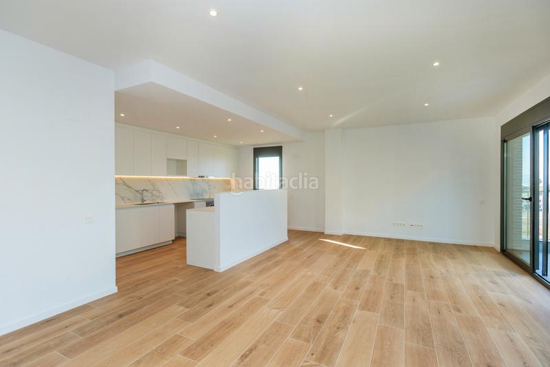 Foto eb6fafa3-9e56-46e0-b443-3251b2d9e6e3. Affitto appartamento in carrer de joan de la cierva 50 in Esplugues de Llobregat