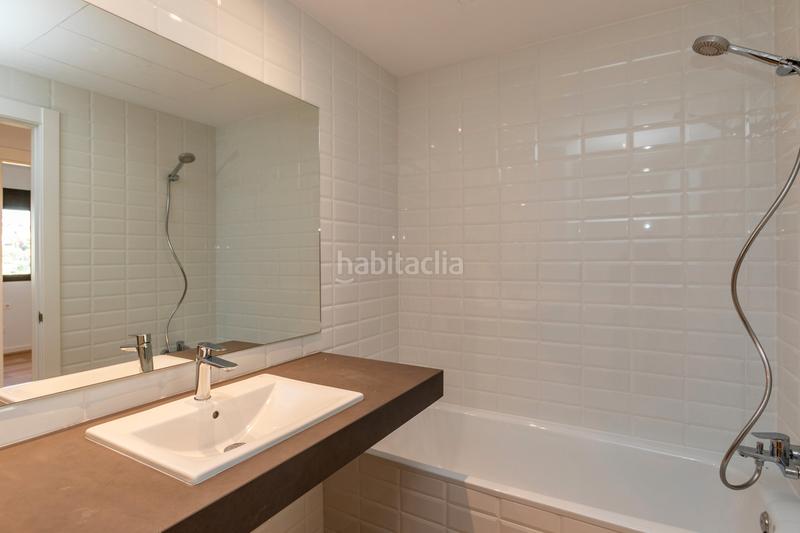 Foto 39711f25-50d3-4347-9e80-d795402baa6f. Rent flat in carrer de joan de la cierva 50 in Finestrelles Esplugues de Llobregat