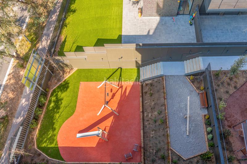 Foto 63534ee8-cc0e-481c-9f24-b9249eb2bf3e. Lloguer pis a carrer de joan de la cierva 50 a Finestrelles Esplugues de Llobregat