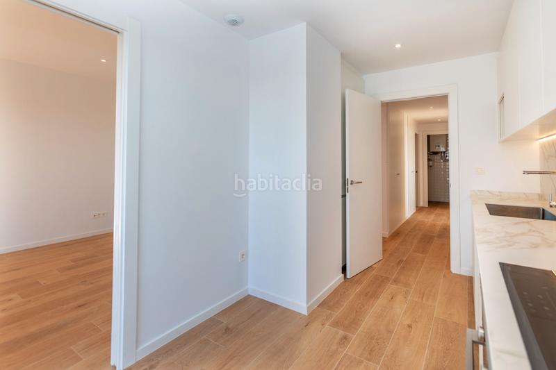 Foto 02da0844-ba1b-4269-b796-8863d5e46bac. Miete dachwohnung mit pool in Finestrelles Esplugues de Llobregat