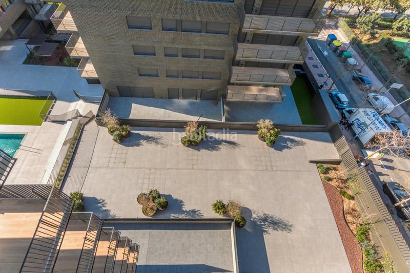 Foto 2898938b-a935-443b-b1de-5ecc3a30c662. Miete dachwohnung mit pool in Finestrelles Esplugues de Llobregat