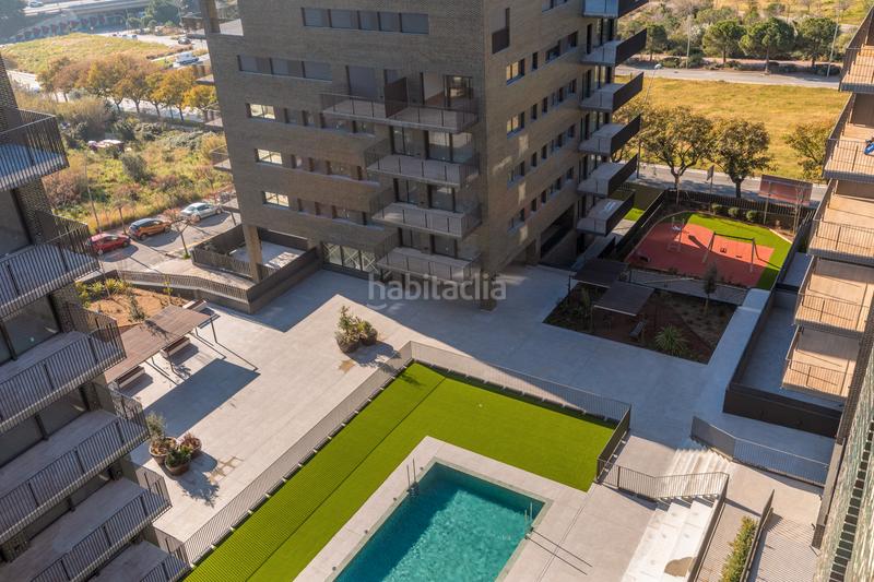 Foto 33e6055c-371e-4421-9fb4-6bb7ae80280a. Miete dachwohnung mit pool in Finestrelles Esplugues de Llobregat