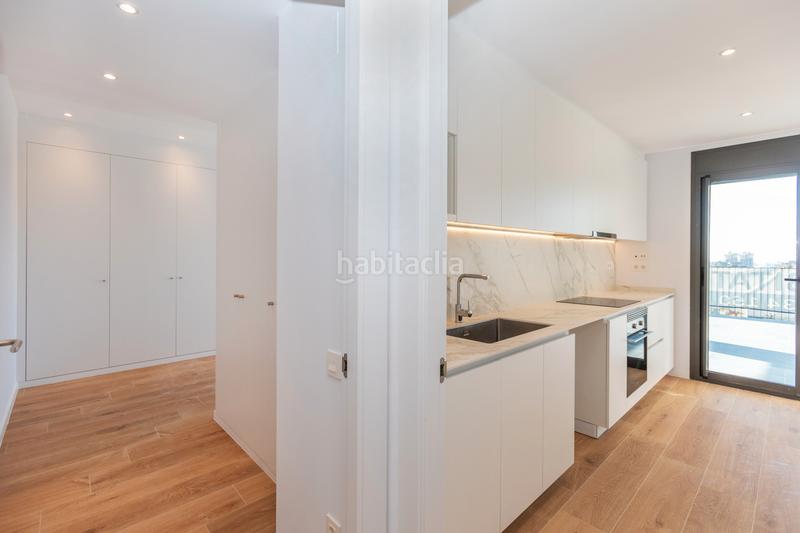 Foto b4f0850c-3ab2-4471-97f9-c30cbbea5160. Miete dachwohnung mit pool in Finestrelles Esplugues de Llobregat