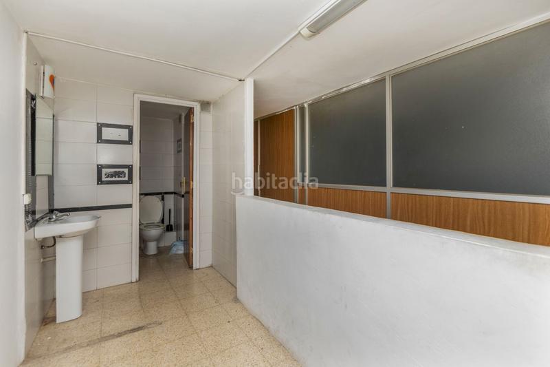 Foto a0d9adfe-2571-4c84-8a13-9766a864afa7. Miete geschäftsraum in El Clot Barcelona