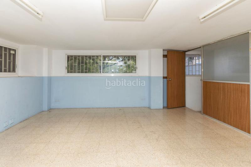 Foto 40e978ab-a6dd-4ae8-9d1d-a319ebc4e54c. Alquiler local comercial en El Clot Barcelona