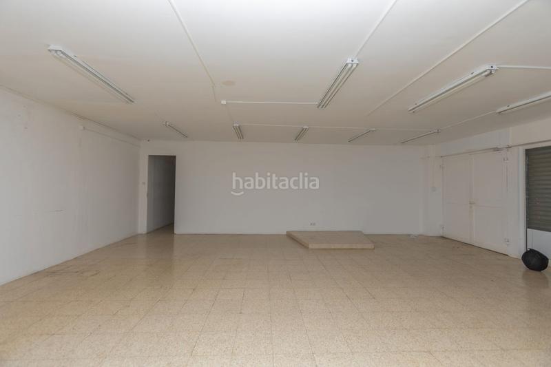 Foto 1878cbb9-d137-4e08-bfc5-c7180b13192b. Location local commercial dans El Clot Barcelona