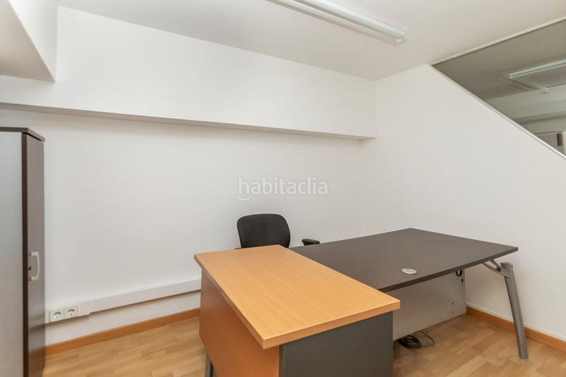 Foto 1aadf27c-ee4e-4b3b-9ef7-7a14555f8ca1. Rent business premise in El Clot Barcelona