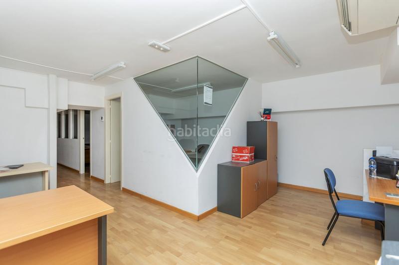 Foto 97ed37c9-043e-434f-bfc5-a0b9eb6b67c7. Alquiler local comercial en El Clot Barcelona